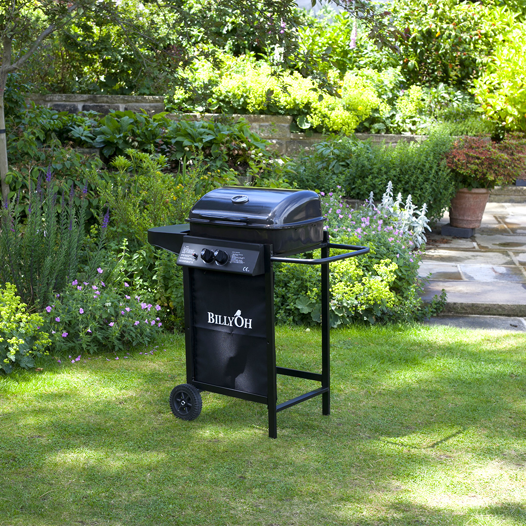 BillyOh Patio Grill 2 Burner Hooded Gas Barbecue