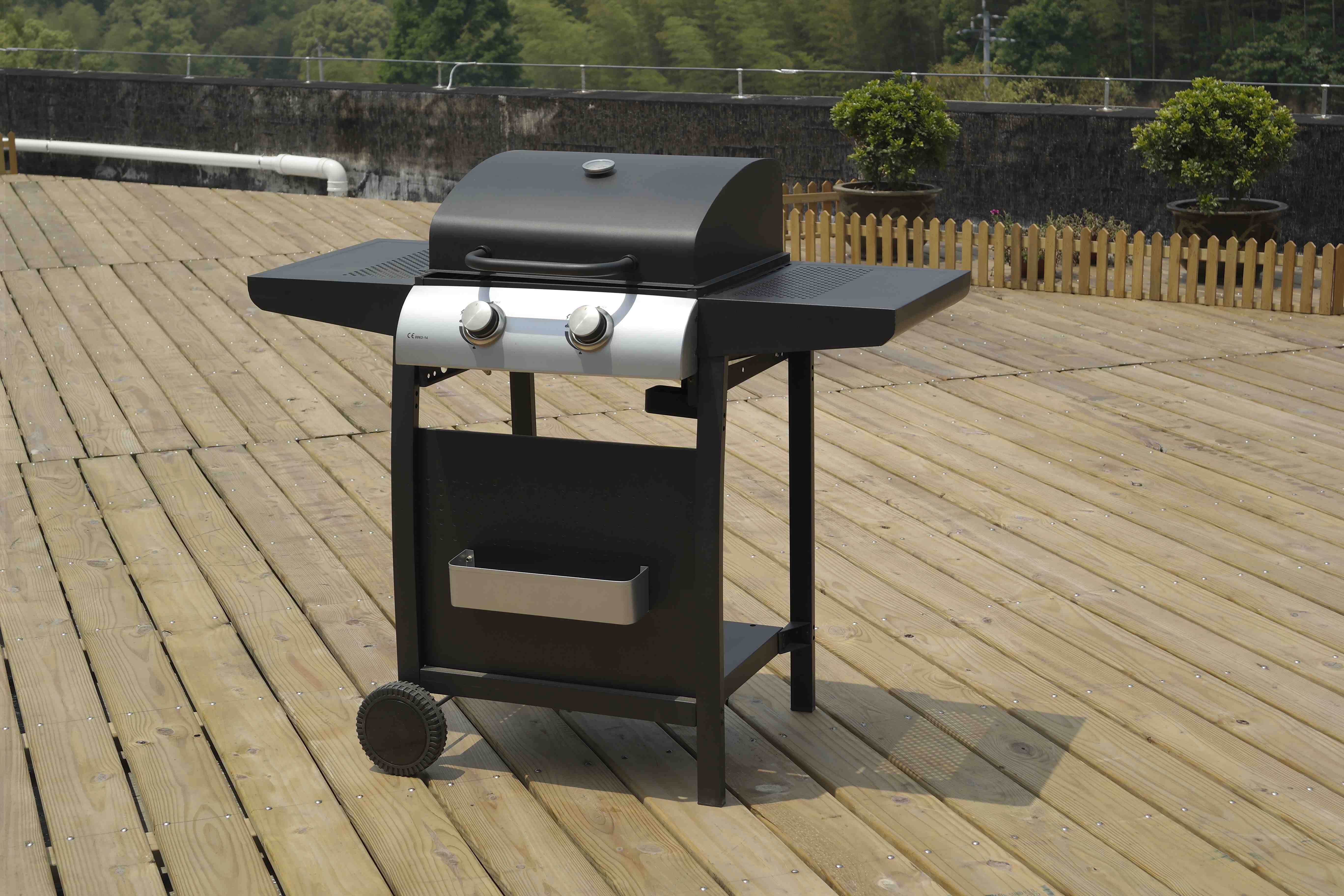 BillyOh Garden Grill 2 Burner Hooded Gas BBQ