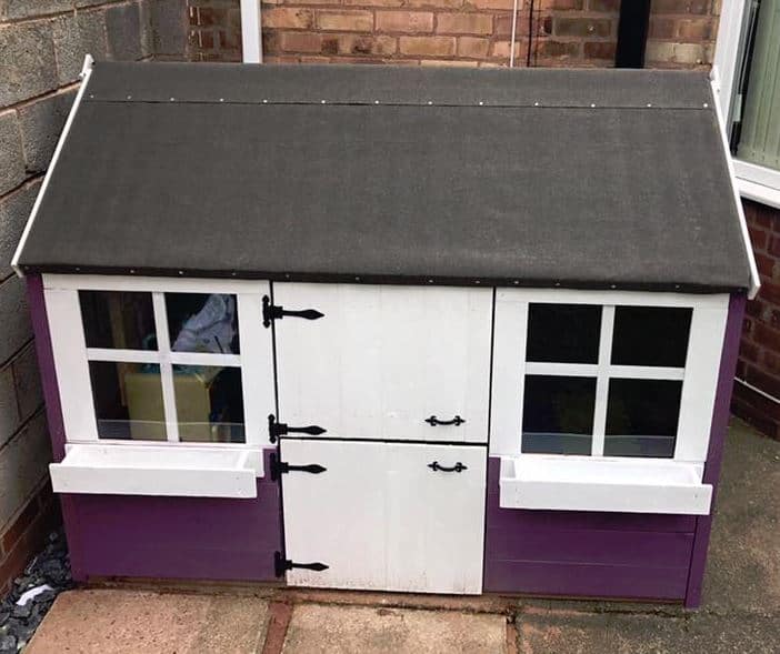 laura's gingerbread junior playhouse