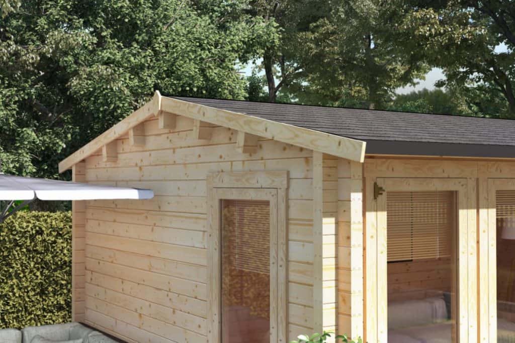 garden-gym-log-cabin-4-insulate-and-ventilate-the-structure