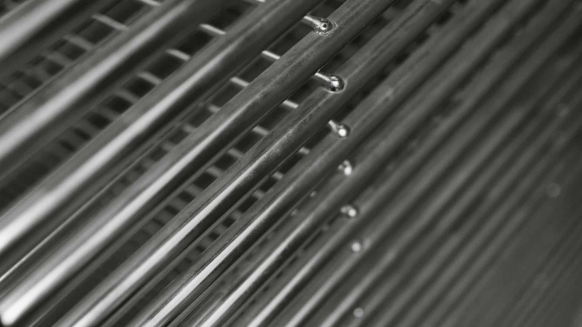 Grid of aluminium bars by Pascal Treichler